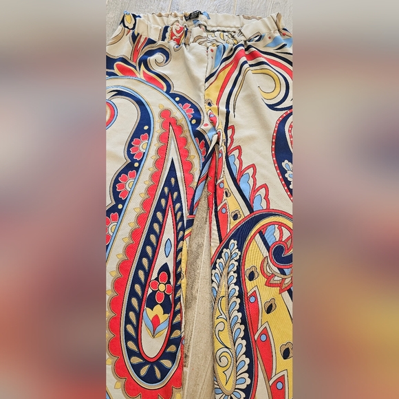 FASHION NOVA Satin Flare Pant - Picture 4 of 4